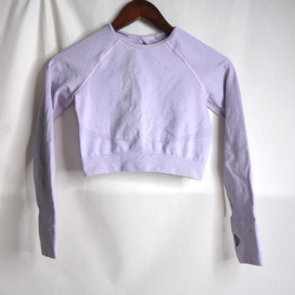 Vitae Apparel Energy Seamleaa Long Sleeve Crop Top in Acai Purple, Size M - Picture 1 of 7